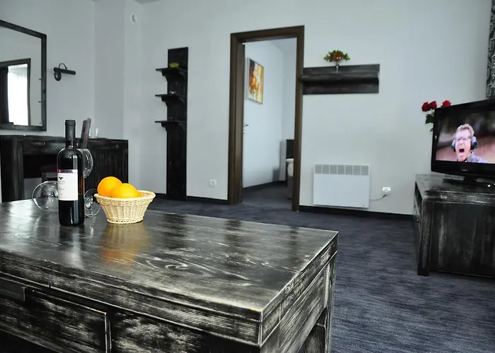 3 Mountains Szálloda Banszko