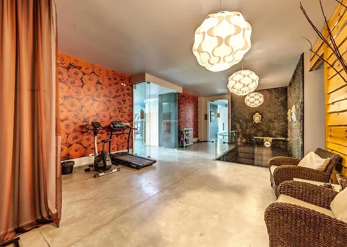 3 Mountains Szálloda Banszko